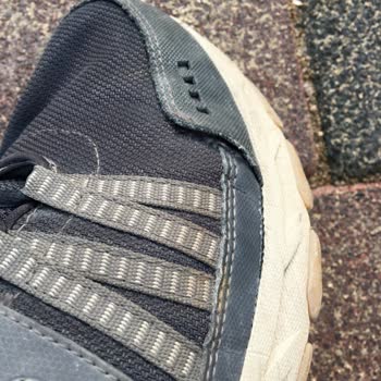Skechers Marka Ayakkabı Deformasyon
