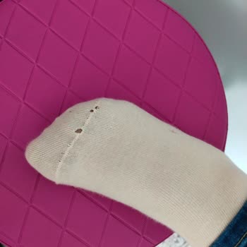 Penti Kalitesiz Çorap, Yırtık