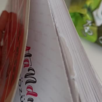 Hoca Kafası Yayınları Kitap-Kargo Özensiz Bir Şekilde Elime Ulaştı