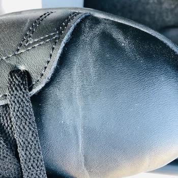 Deichmann Bilgisizlik - İlgisizlik