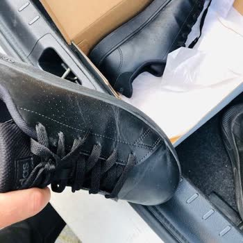 Deichmann Bilgisizlik - İlgisizlik