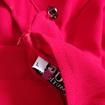 Tuba Mutioğlu Yanlış Beden Gönderimi Ve İlgisiz Müşteri Hizmetleri Şikayeti