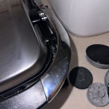 Korkmaz Mutfak Eşyaları Korkmaz Tostkolik Makinem Soyulmaya Başladı