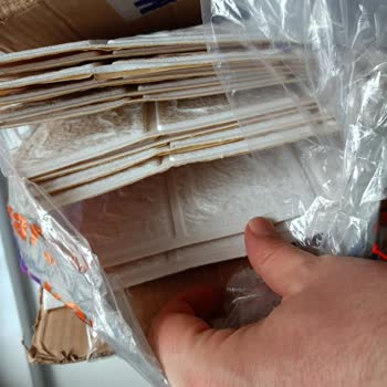 Trendyol Ve Renkli Duvarlar Adlı Satıcıdan Şikayetçiyim