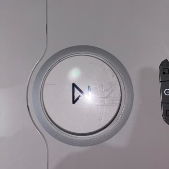 Roborock Roboroc S8 Üst Çıkıntı Çiziği