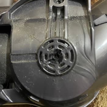 Dyson V15 Detect Absolute Başlık Problemi