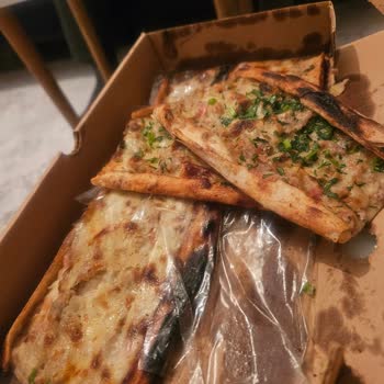 Konyalı Ahmet Usta İzmir Esendere'de Yanlış Pide Hayal Kırıklığı