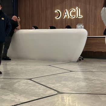 Ataşehir Medicana'da Acil Bekleyiş Çilesi