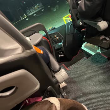 Esadaş Turizm De Muavin Yardımcı Olmaması Hatalı Olanı Savunması