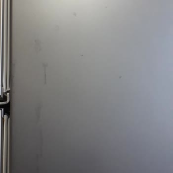 Arçelik Buzdolabının Dış Boyasında İçten Akması