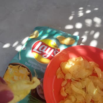 Lays Cipste Kızarmış Saç Yiyecektik
