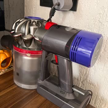 Dyson Kablosuz V8+ Animal Süpürge Başlığı Değişimi Hakkında