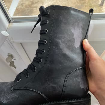 Deichmann Hibrit Sprey Üzgünlüğü