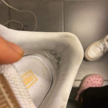 Puma Ayakkabı Hemen Yırtıldı