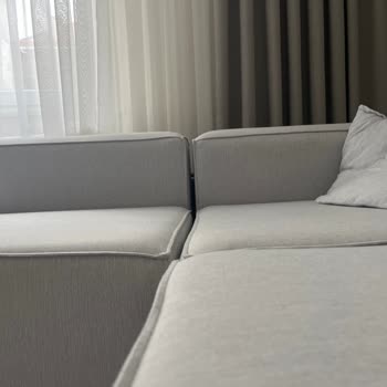 S Home Design Concept Koltuk İlk Ayda Çöktü