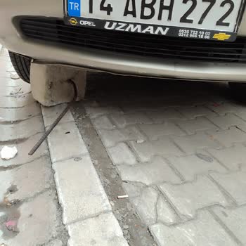 İBB - İstanbul Büyükşehir Belediyesi Sokakta Duba Koymak