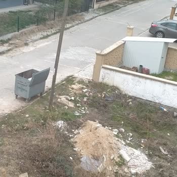 Eskişehir Tepebaşı Belediyesi Onarım Sonrası Molozlar Ortada Bırakıldı!