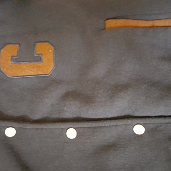 DeFacto Tüylenen Kıyafet Ve Eksik İade Yapılması