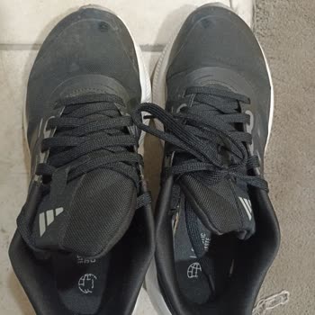 adidas Trendyol Üzerinden Firmadan Ayakkabı Aldım Firma İsmi Verilmiyor Bana