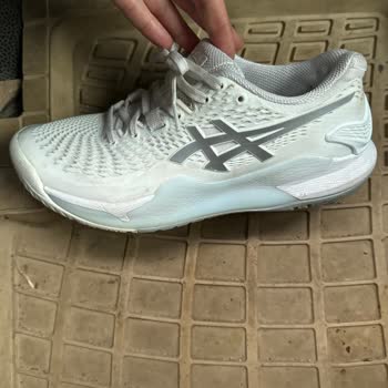 Asics Tenis Ayakkabısı Ayağımı Ağrıtıyor.