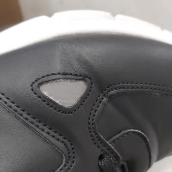FLO Ayakkabı Alınmaz! (2 Ay Önce U. S Polo Assn Aldım Ve Hemen Yırtıldı)