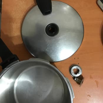 Fissler Düdüklü Tencere Patladı