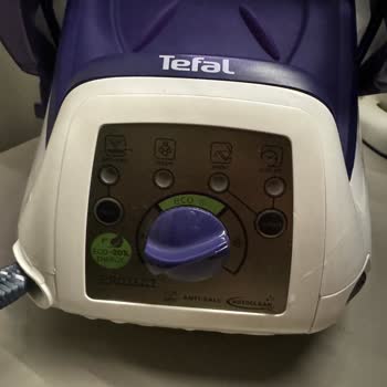 Tefal Buhar Kazanlı Ütünün Water Işığı Sürekli Kırmızı Yanıp Sönüyor!