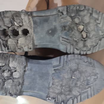 Greyder Aldığım Botun Alt Tabanının Kısa Sürede Parçalanması