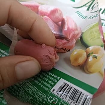 Pınar Et ve Süt Sosis Ürününde Yabancı Madde Bulunması Şikayeti