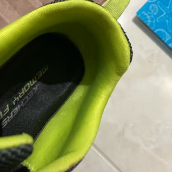 Carrefour'dan Alınan Skechers Marka Ayakkabı