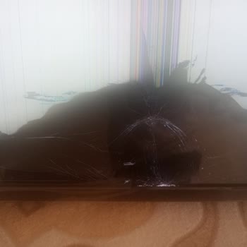 Trendyol Ve Aras Kargo'dan Kırık TV Hayal Kırıklığı