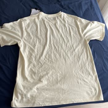 Sneaks Up Les Benjamins Kolunda Yırtık Bulunan T-shirt