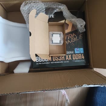 Teknobiyotik Sorunlu İşlemci Sıcaklığı Ve Kutusuz Gönderme, Bozuk Malzemeler