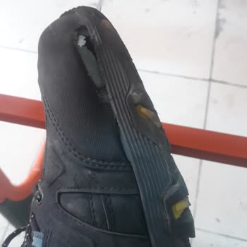 FLO Ayakkabı Kalitesiz Ayakkabılarla İlgili Mağduriyetim