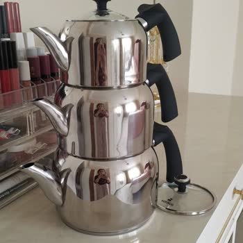 Karaca Züccaciye    Servisi Gönderdiğim Çaydanlık Yerine Yanık Çaydanlık Gönderdi