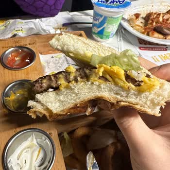 Bursa Kebap Evi Bozuk Ürün, personelin Nezaket Dışı Tavrı?