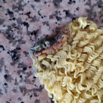 Knorr Çabuk Noodle Bozuk Çıktı
