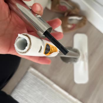 Deerma Mop Plastik Aksamı Kısa Sürede Kırıldı