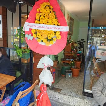 Taze Çiçek (tazecicek.com) Sipariş Edilen Ürünle Alakasız Ürün Teslim Ediyor