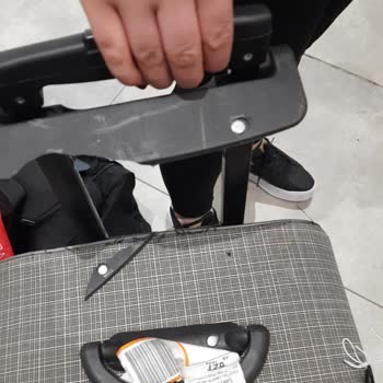 Sunexpress Hava Yolları Valizim Parçalandı