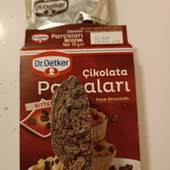 Dr. Oetker Çikolata Parçaları Bozuk Çıktı
