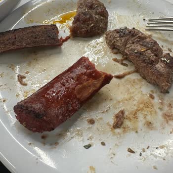 Köfteci Yusuf Sucuklarında Jelatin Çıkması