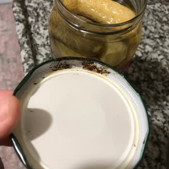 Tat Gıda Tat Salatalık Turşusu Kapağı Paslı Çıktı