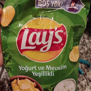 Lays İçinden Çıkan Cisim