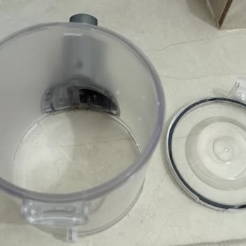 Heifer Süpürge Hazne Kapağı Kırıldı