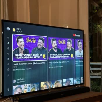Onvo Ekranda Garip Çizgiler Oluşmakta