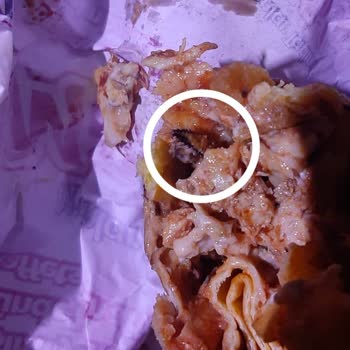 Öncü Döner Tavuk Dürümden Kurt Çıktı