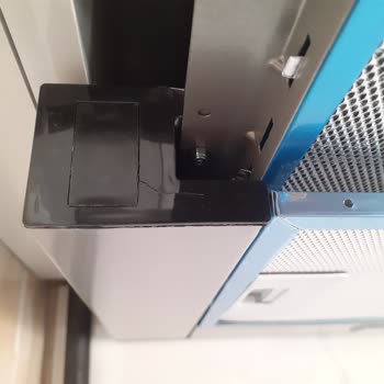 Yeni Luxell Aspiratör'ün Kırık Parçasının Servisten Değiştirilememesi