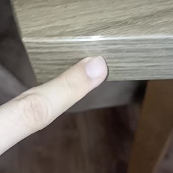 Vivense Masanın Yan Tarafı Kalktı