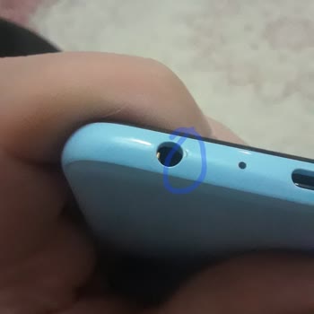 Samsung Telefonu Değişim Yapmamakta Diretiyor!